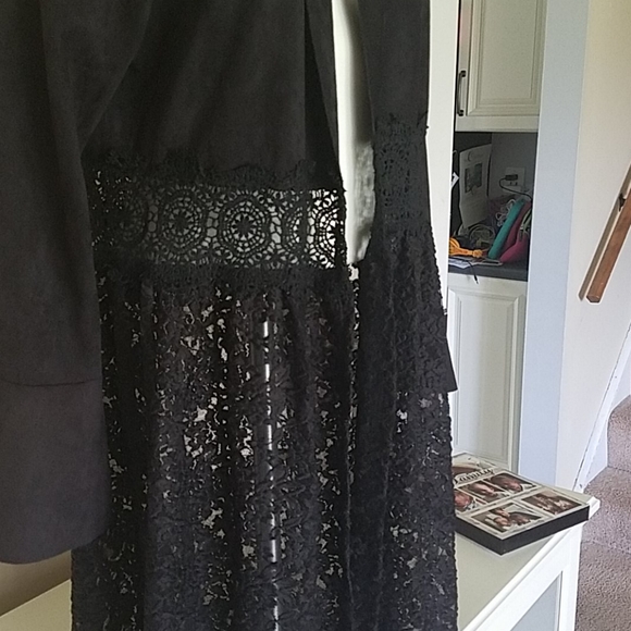 Long open cardi with lace - Picture 2 of 3